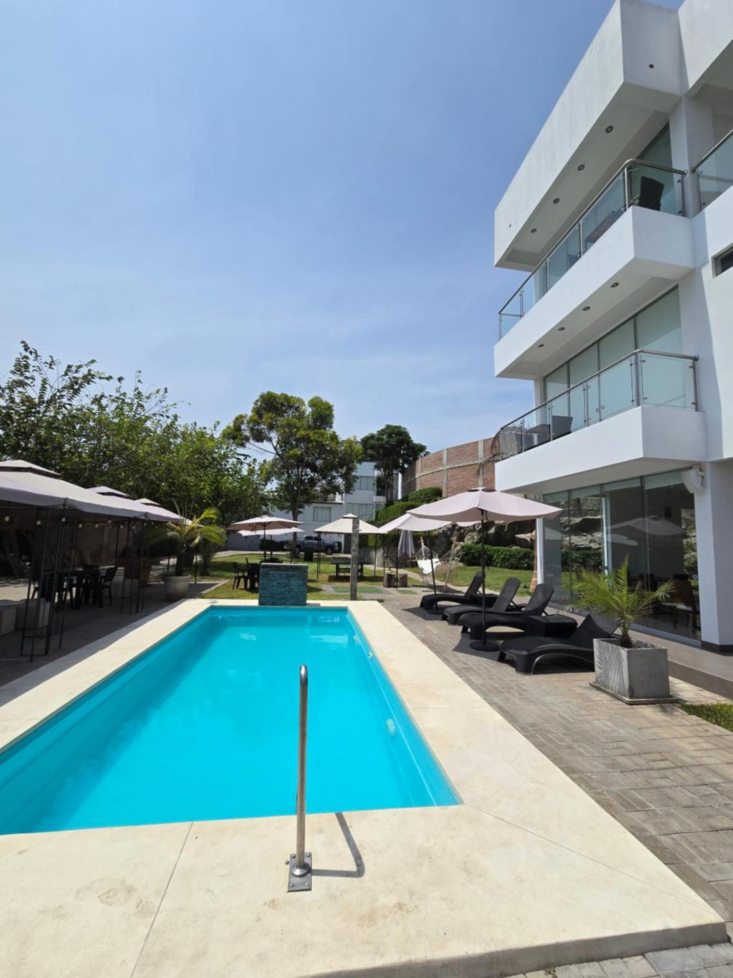 Silver Inn Hotel Cerro Azul Bagian luar foto